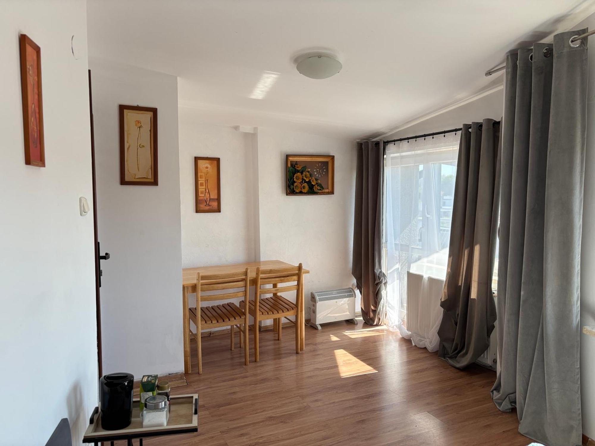 Hostel Pokoje Krakow Plus *